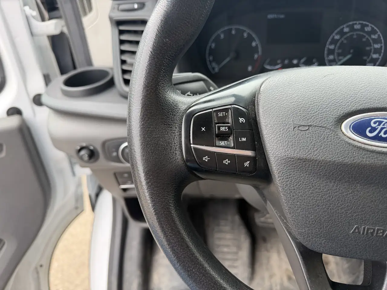 Ford Transit Cargo Van photo Ford Transit Cargo Van