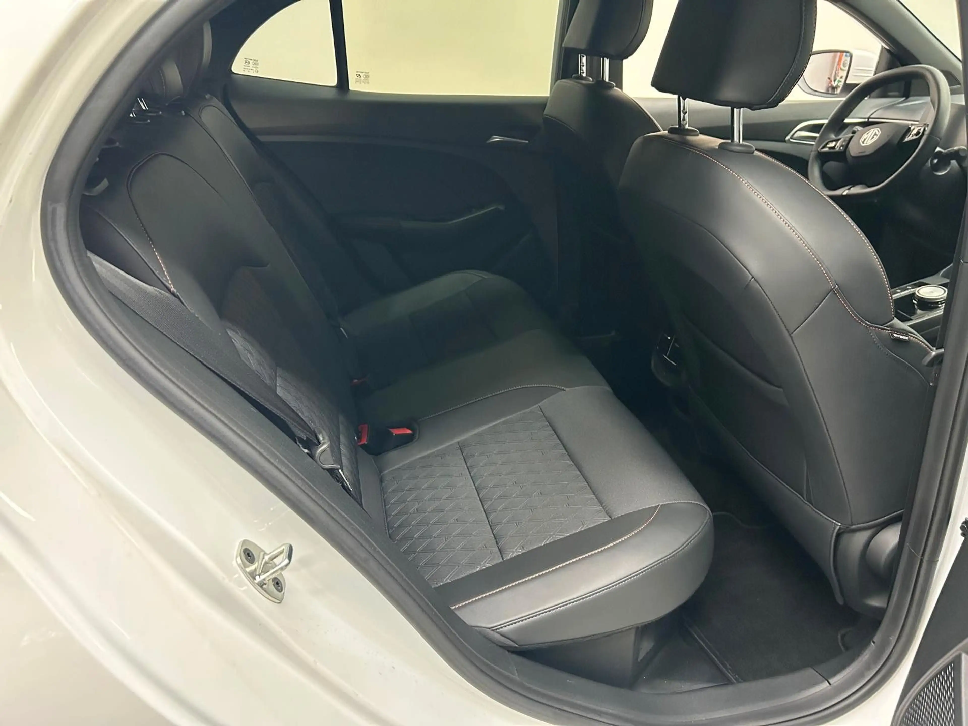 MG MG3 1.5 Hybrid+ 143 kW Luxury 360°-Kamera Navi — photo 14
