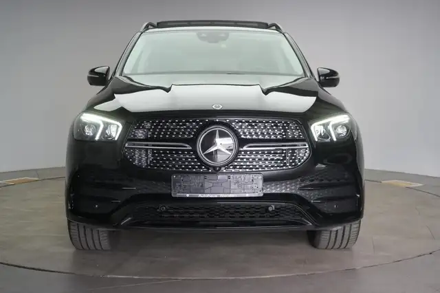 Mercedes-Benz Gle Class view 2