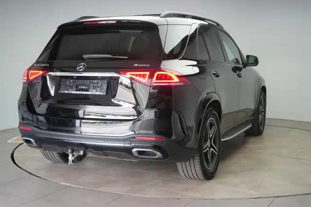 Mercedes-Benz Gle Class view 4