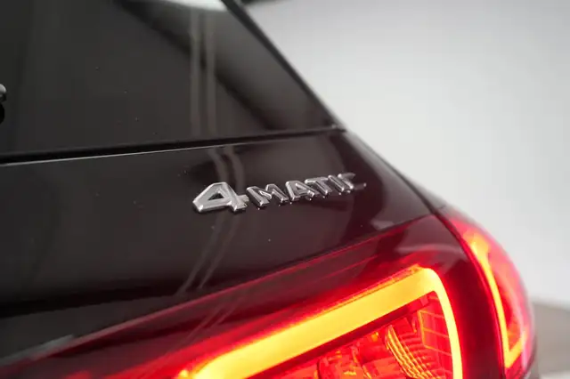Mercedes-Benz Gle Class view 13