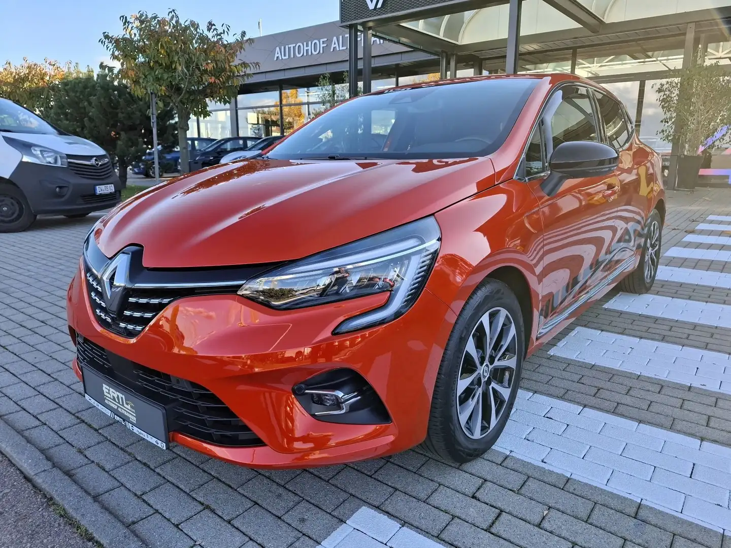 Renault Clio TECHNO TCe 90 X-tronic Orange - 1