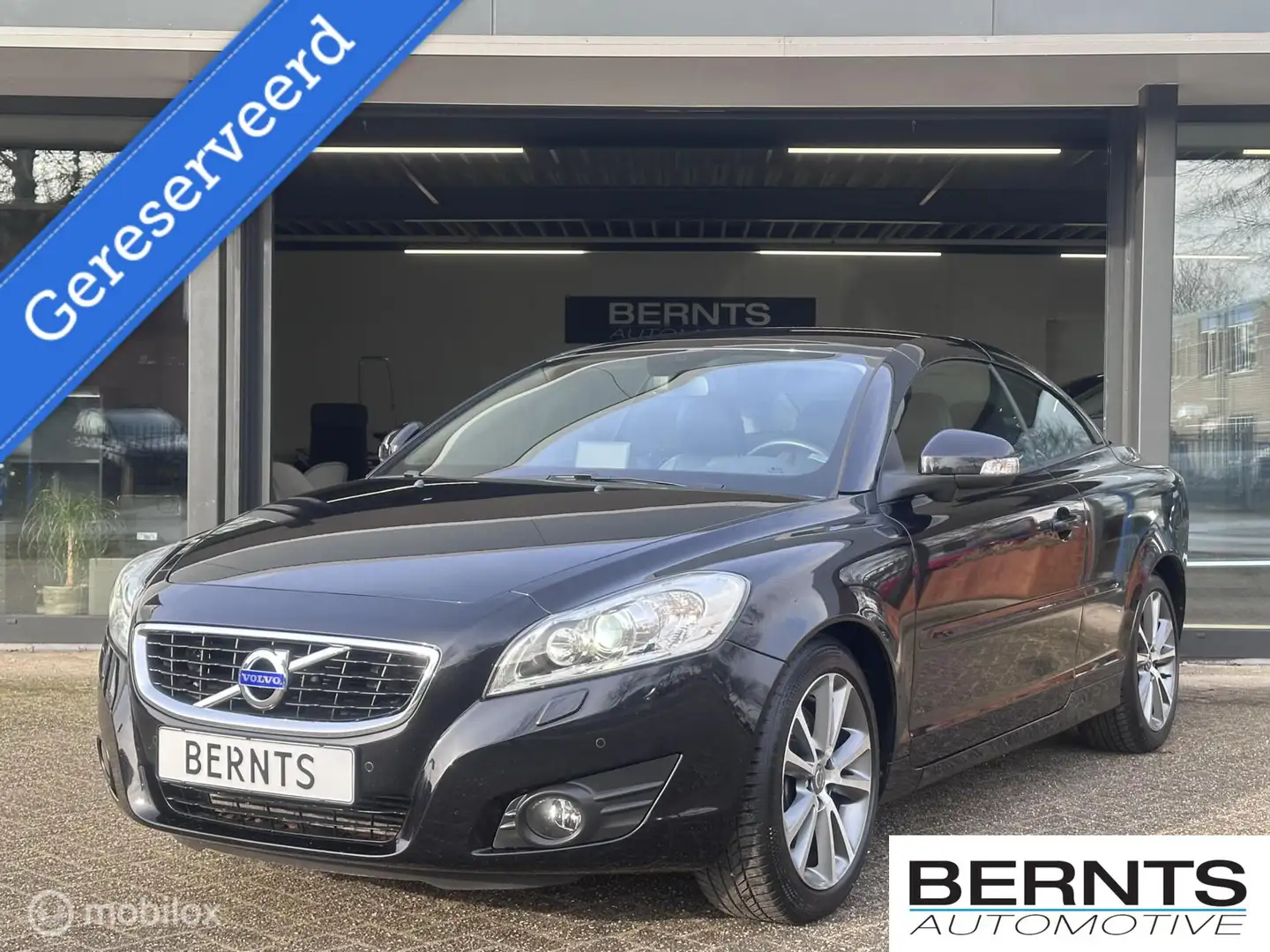 Volvo C70 2.5 T5 Summum|Navi|Stoelverwarming|Standkachel|Key Negro - 2