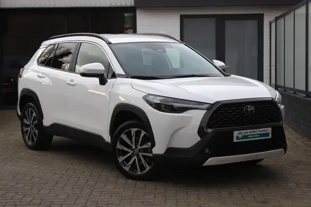 Toyota Corolla Cross Hybrid 140 Style Winter Pack, Navi/Carplay, Privac