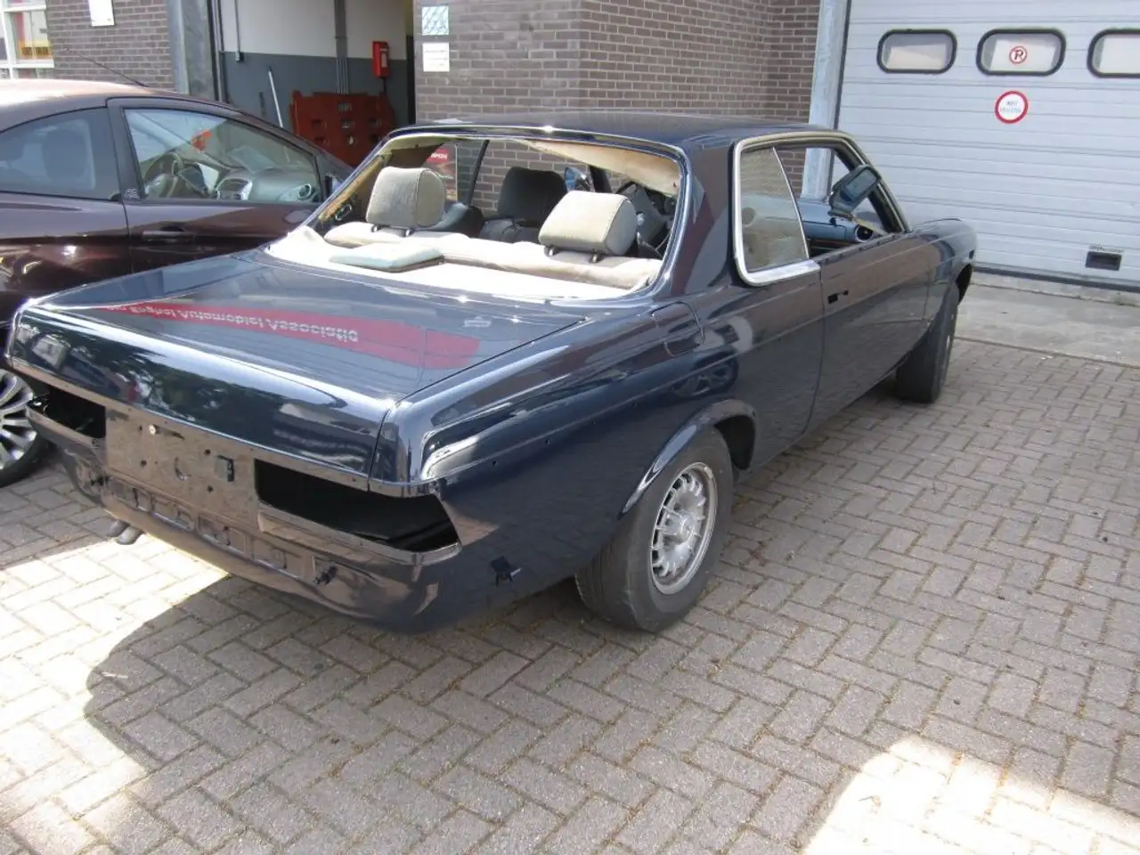 Mercedes-Benz CE 280 200-280 (W123), foto 12