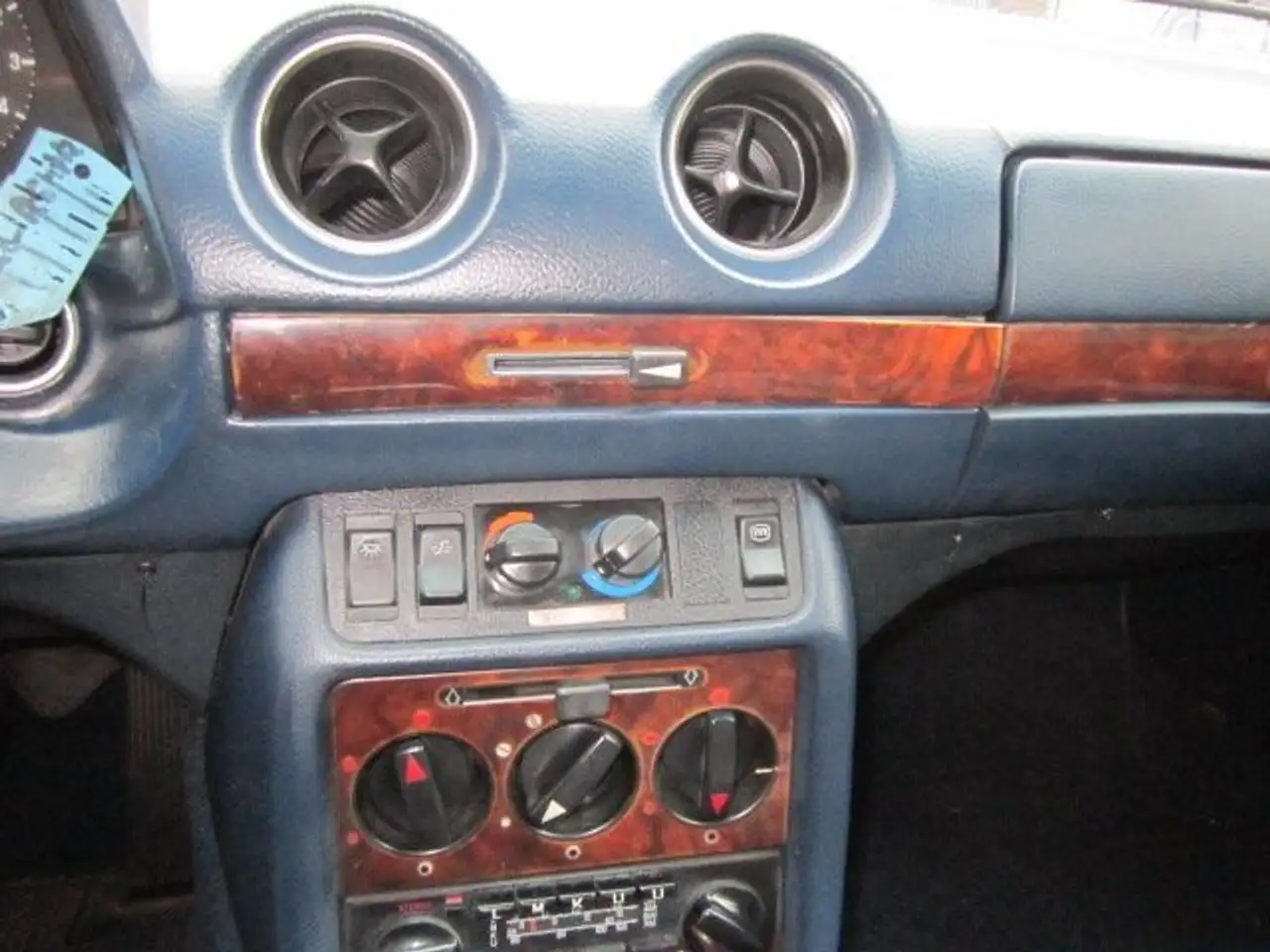 Mercedes-Benz CE 280 200-280 (W123), foto 6