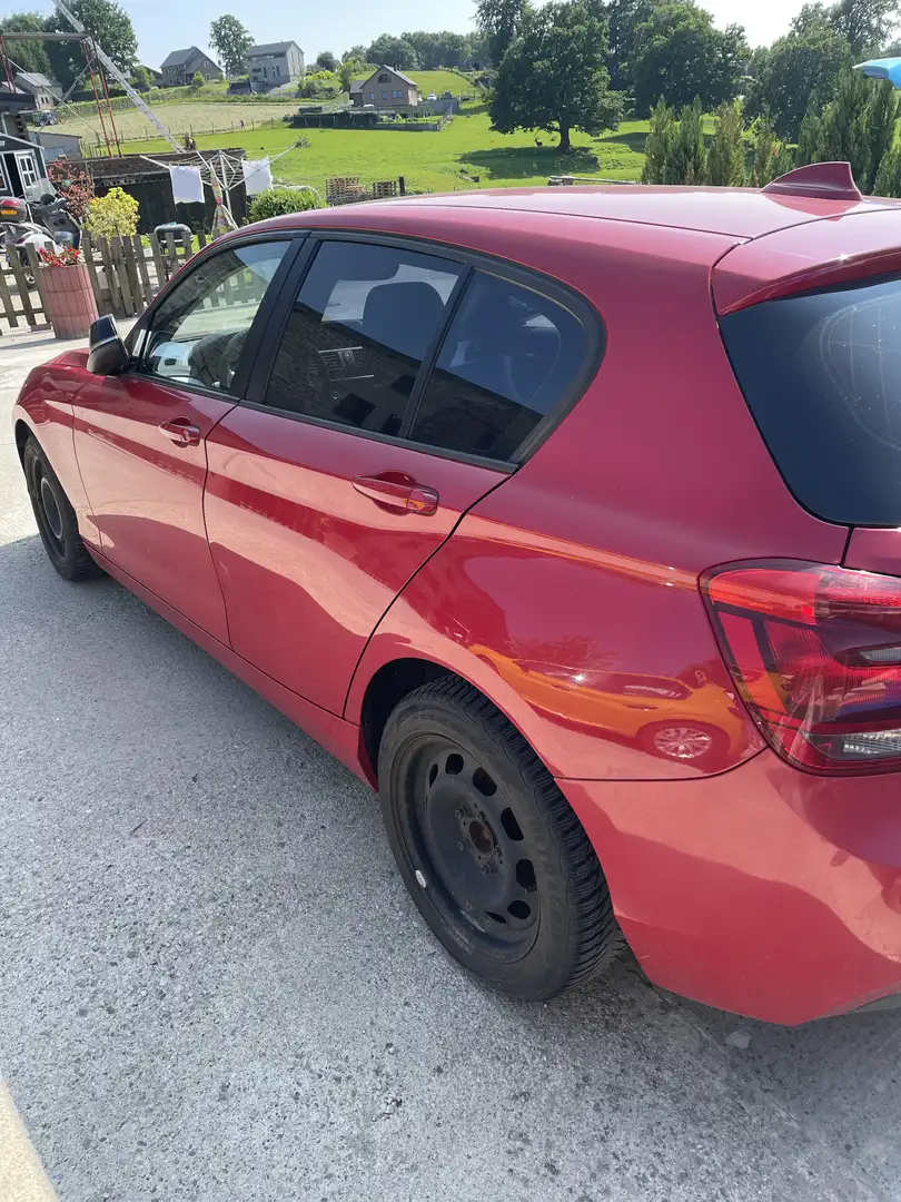 BMW 116 116i Червоний - 2