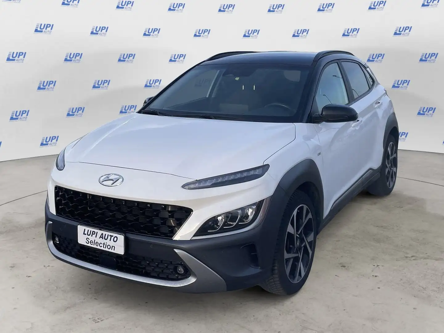 Hyundai KONA 1.0 t-gdi 48V Xline Style Pack 2wd 120cv imt Bianco - 1