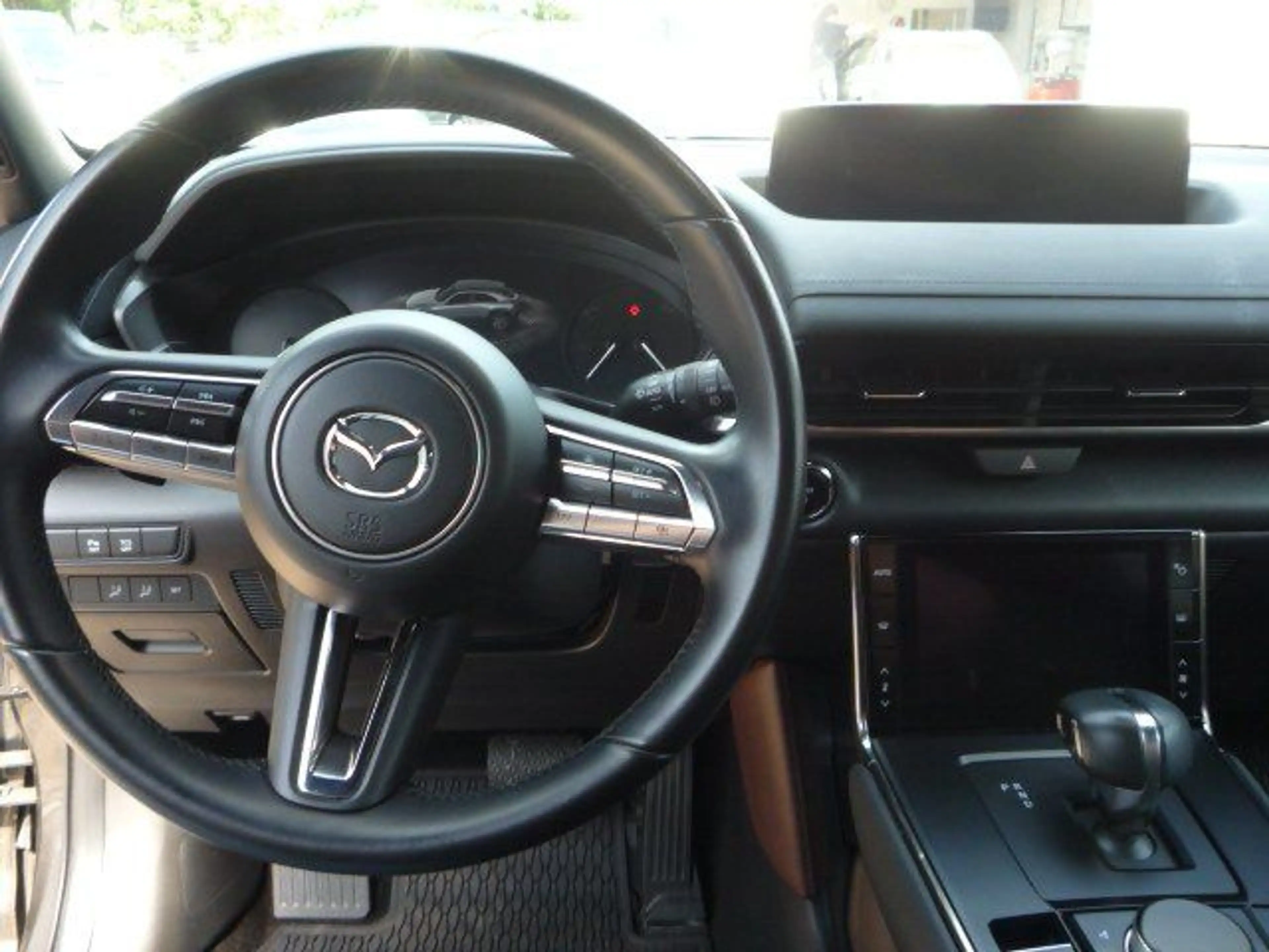 Mazda MX-30 35,5 kWh e-SKYACTIV EV 145 PS AD`vantage — photo 14