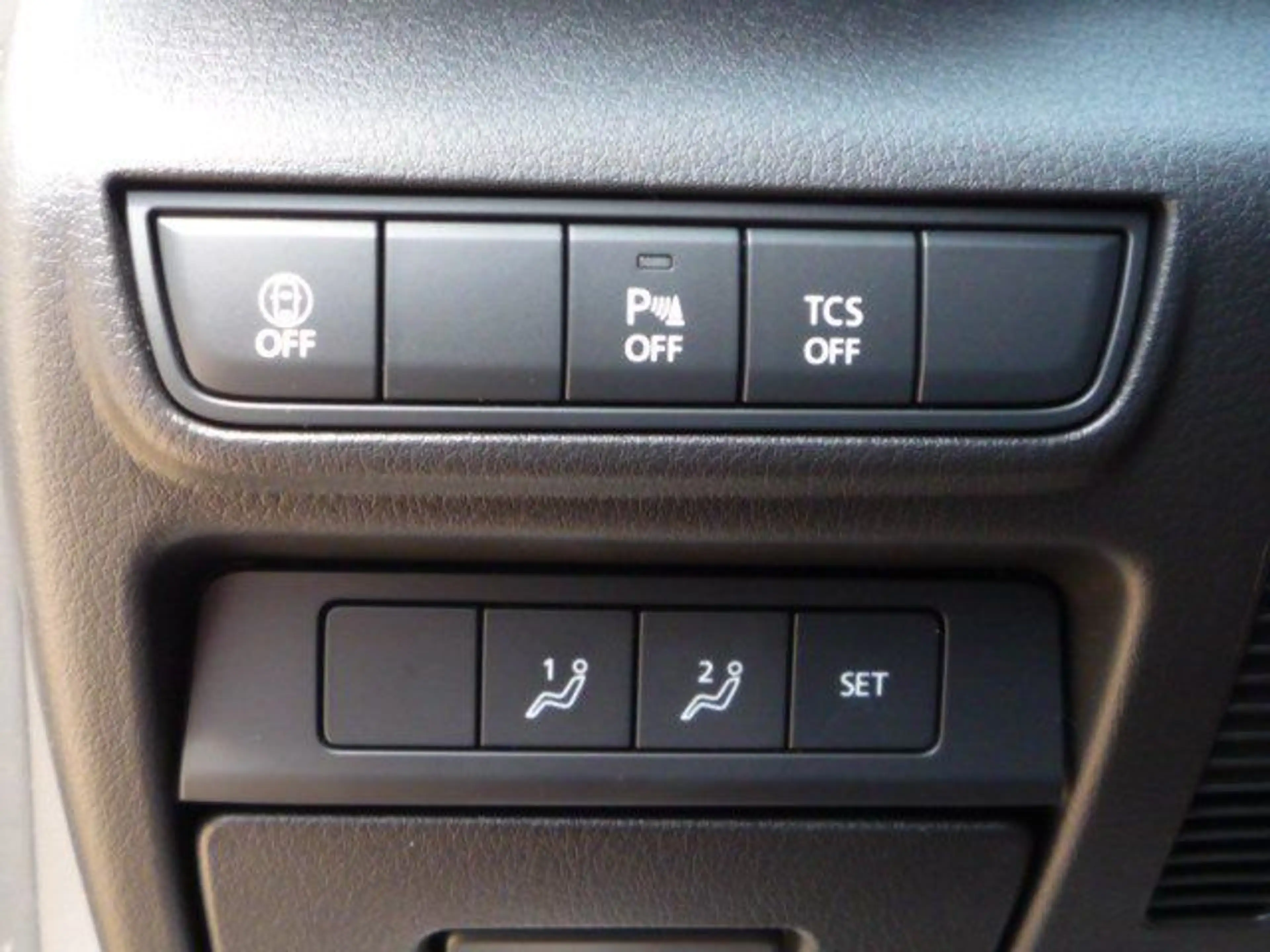 Mazda MX-30 35,5 kWh e-SKYACTIV EV 145 PS AD`vantage — photo 15