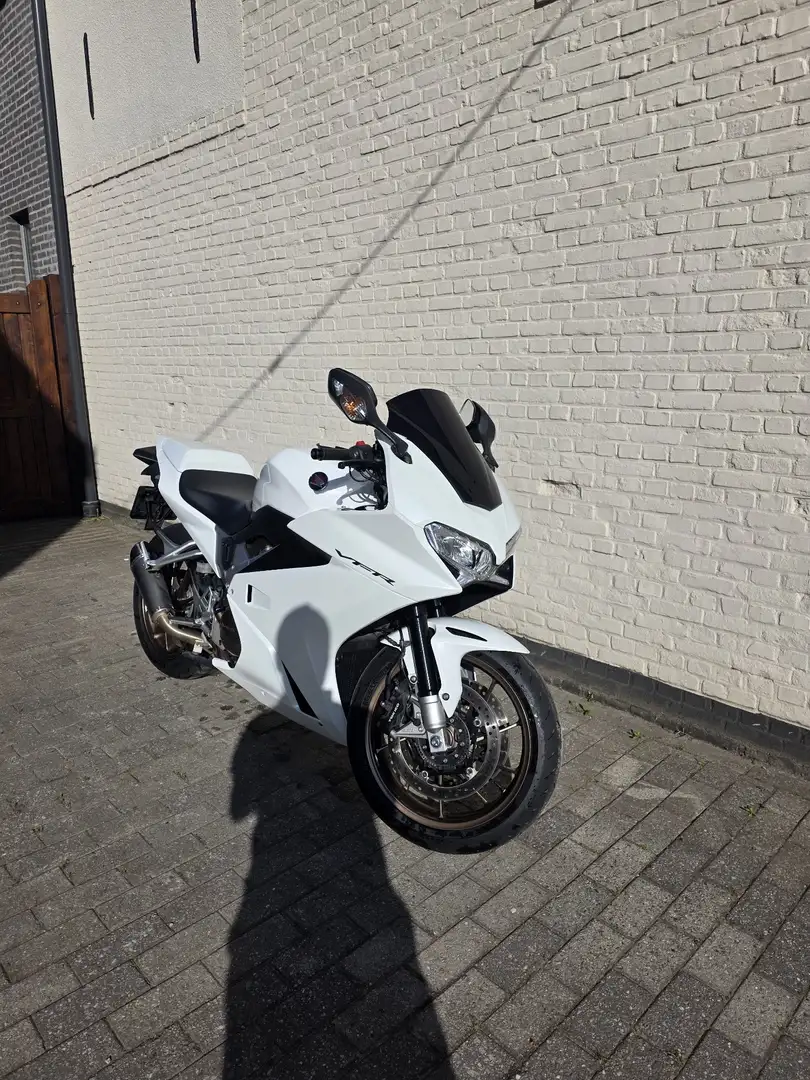 Honda VFR 800 RC79 Blanc - 2