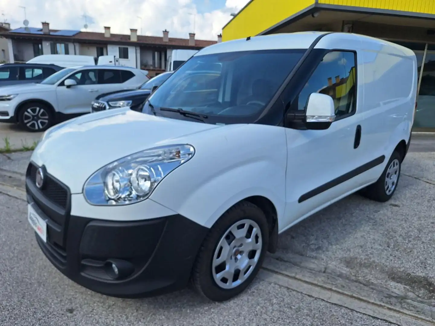 Fiat Doblo Doblò 1.6 MJT 105CV PC-TN Cargo  SX   N°EW641 Blanco - 1