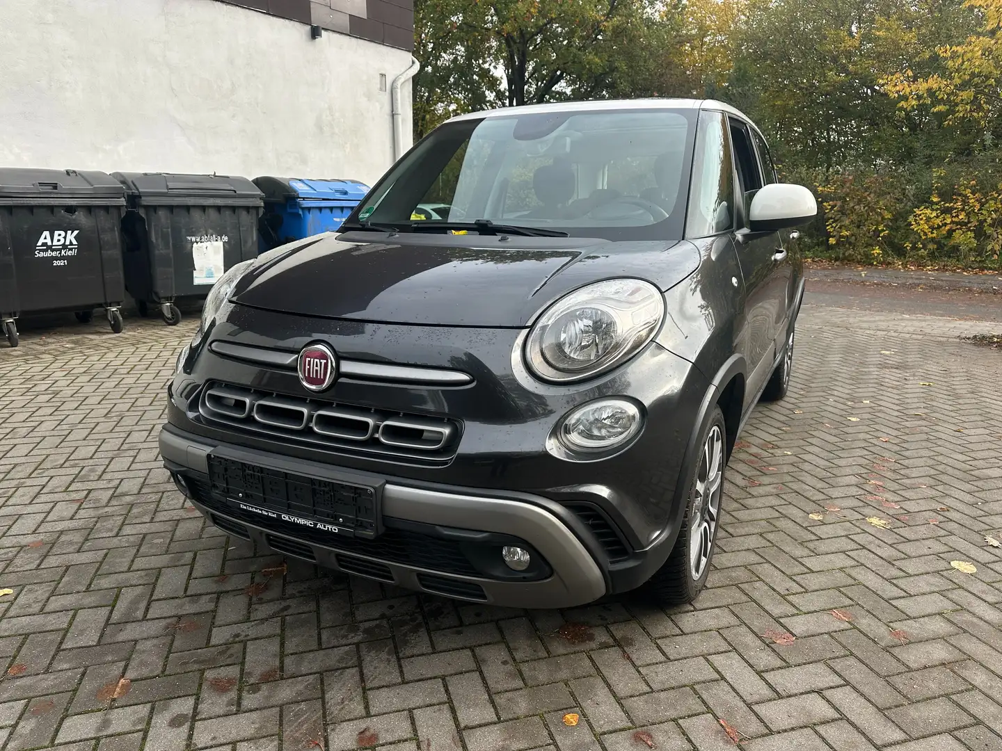 Fiat 500L Cross / Panoramadach 7 euro 6 / Top Zustand - 1