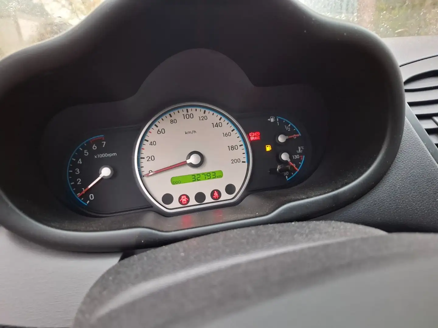 Hyundai i10 Style 1. Hand sehr wenig Km aus Nachlass Blanc - 2