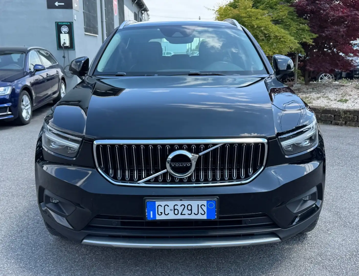 Volvo XC40 T5 Recharge Plug-in Hybrid R-design Negro - 2