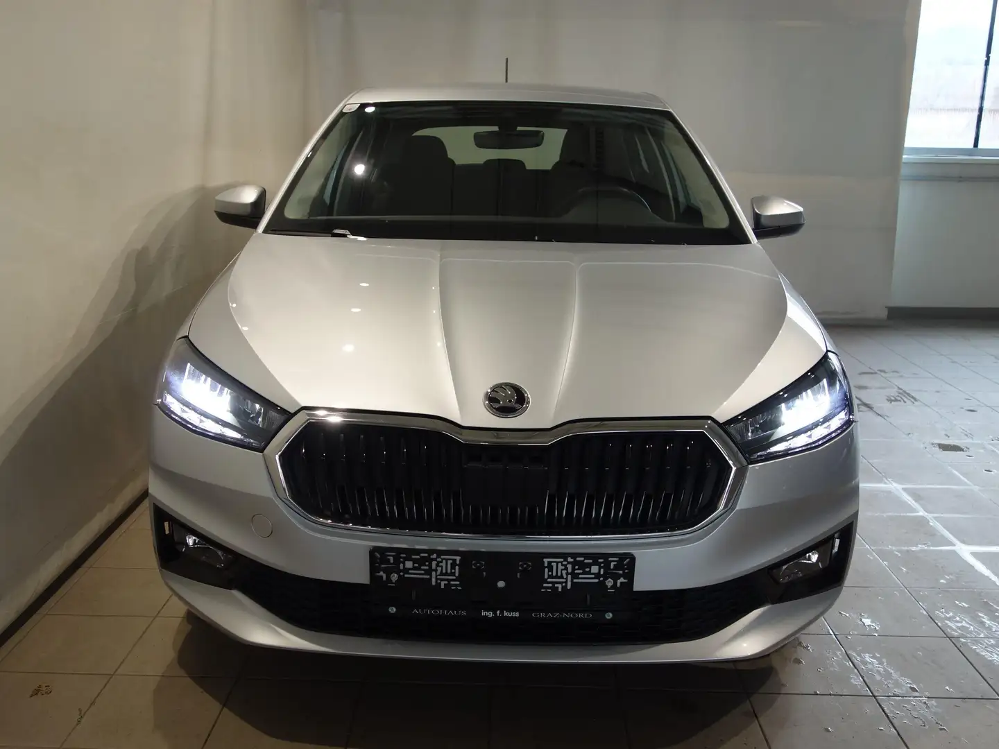 Skoda Fabia Ambition Grau - 2