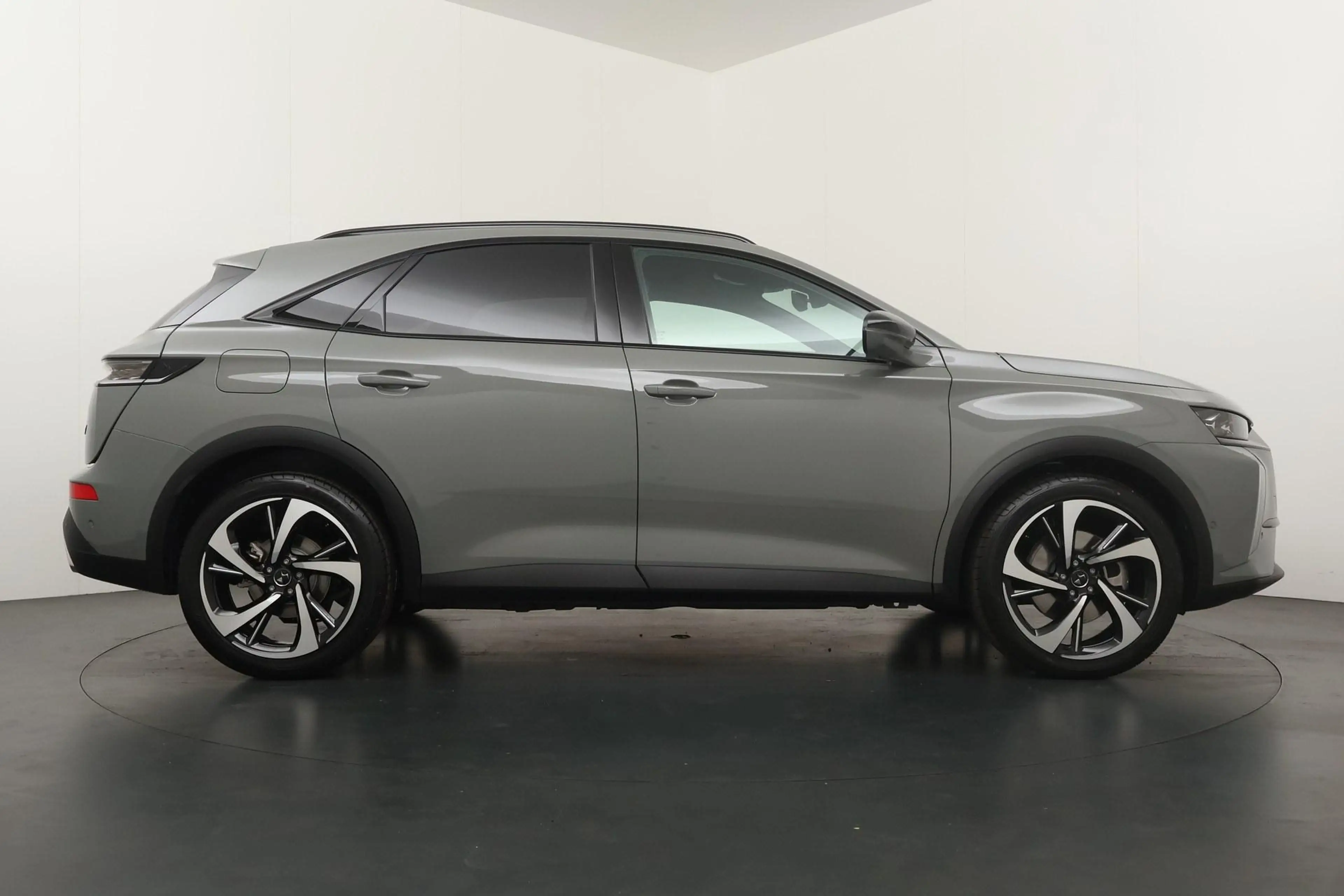 DS Automobiles DS 7 PHEV Plug-In-Hybrid 225pk Etoile | Leder bekleding — photo 4