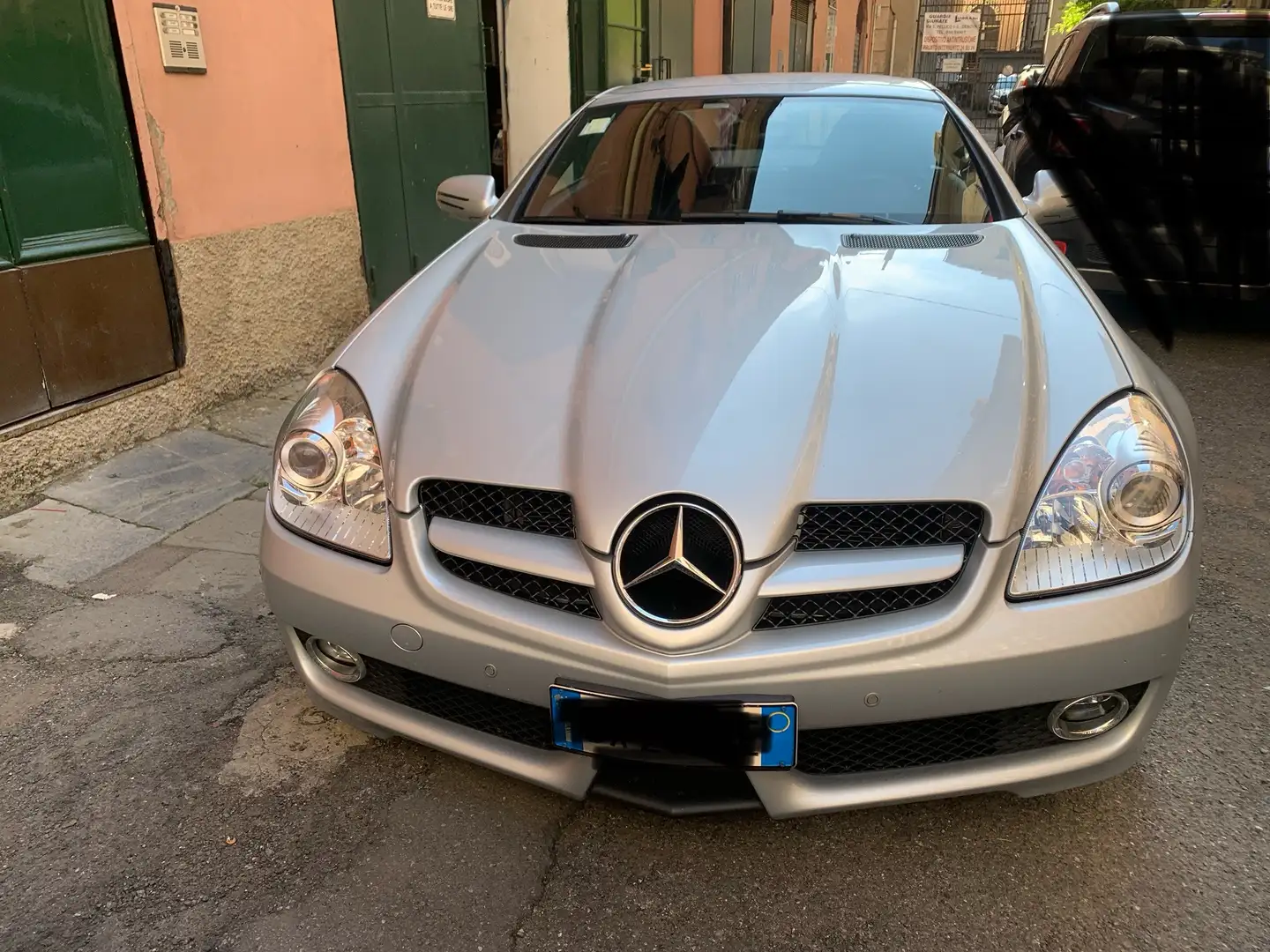 Mercedes-Benz SLC 200 - 1