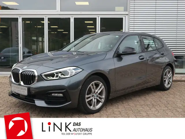 Bmw 118 i Sport Line LED PANO LIVECOCKPIT SHADOW