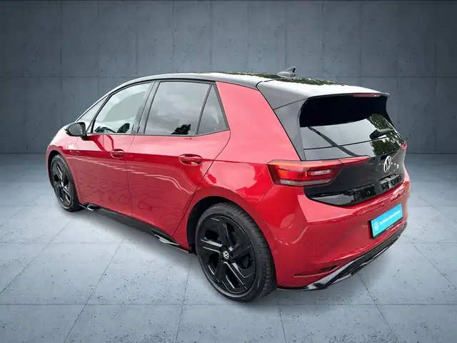 Volkswagen Id.3 view 4