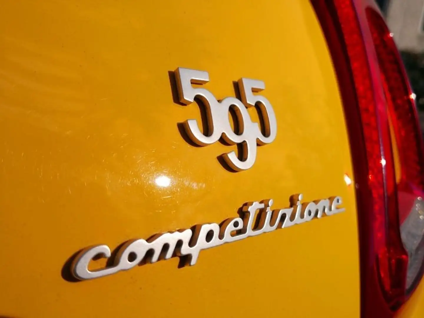 Fiat 500 500 595 COmpetizione C 1.4 T Giallo - 2