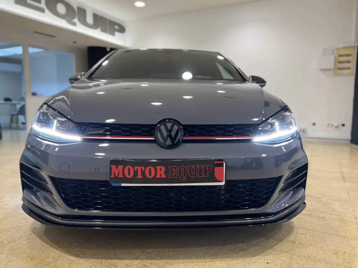 Volkswagen Golf GTI 2.0 TSI TCR DSG7 213kW Gris - 2