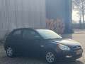 Hyundai ACCENT 1.4i Dynamic Negro - thumbnail 3