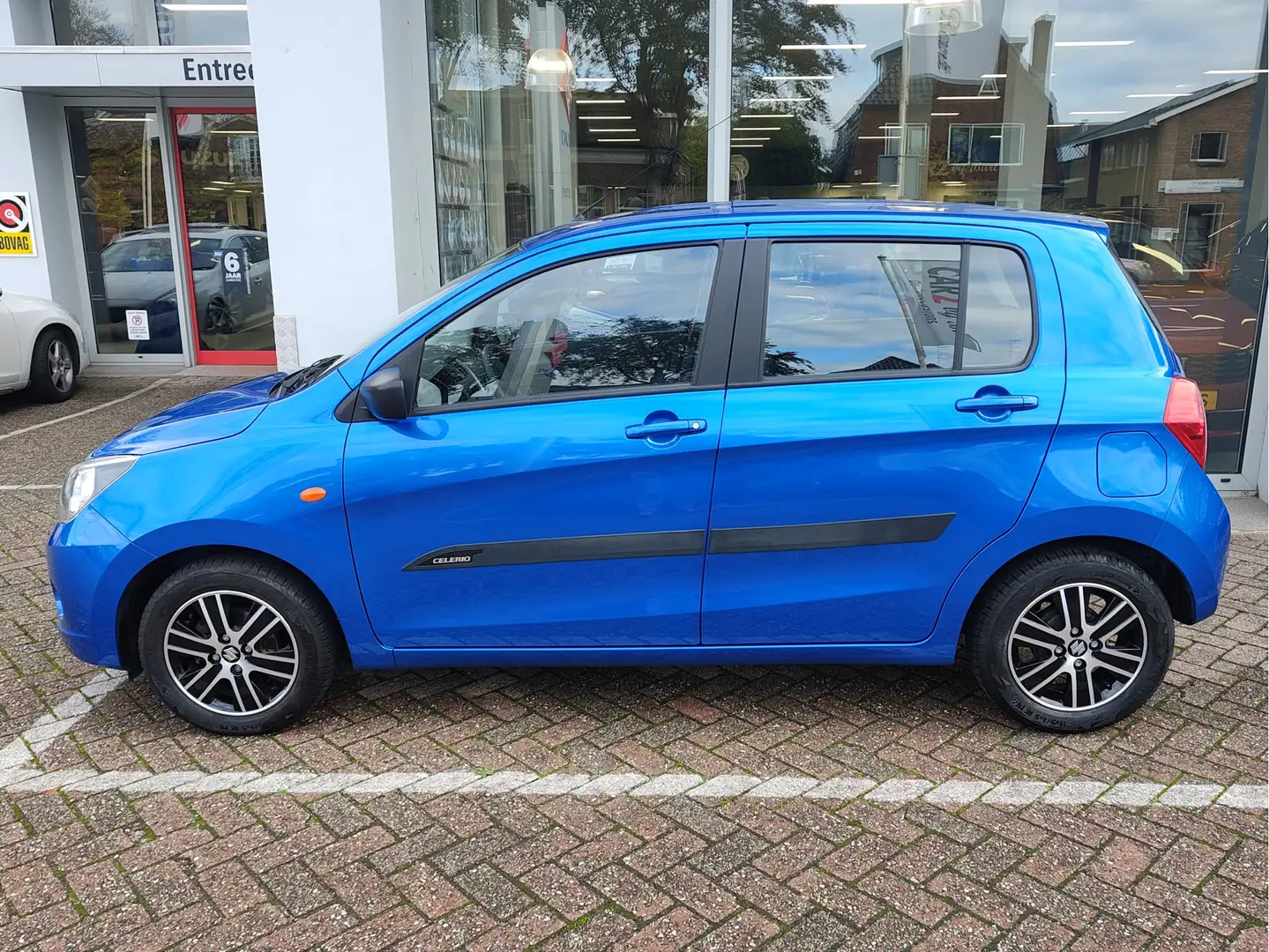 Suzuki Celerio 1.0 COMFORT Airco | All Seasonbanden | Sportvelgen Blauw - 2
