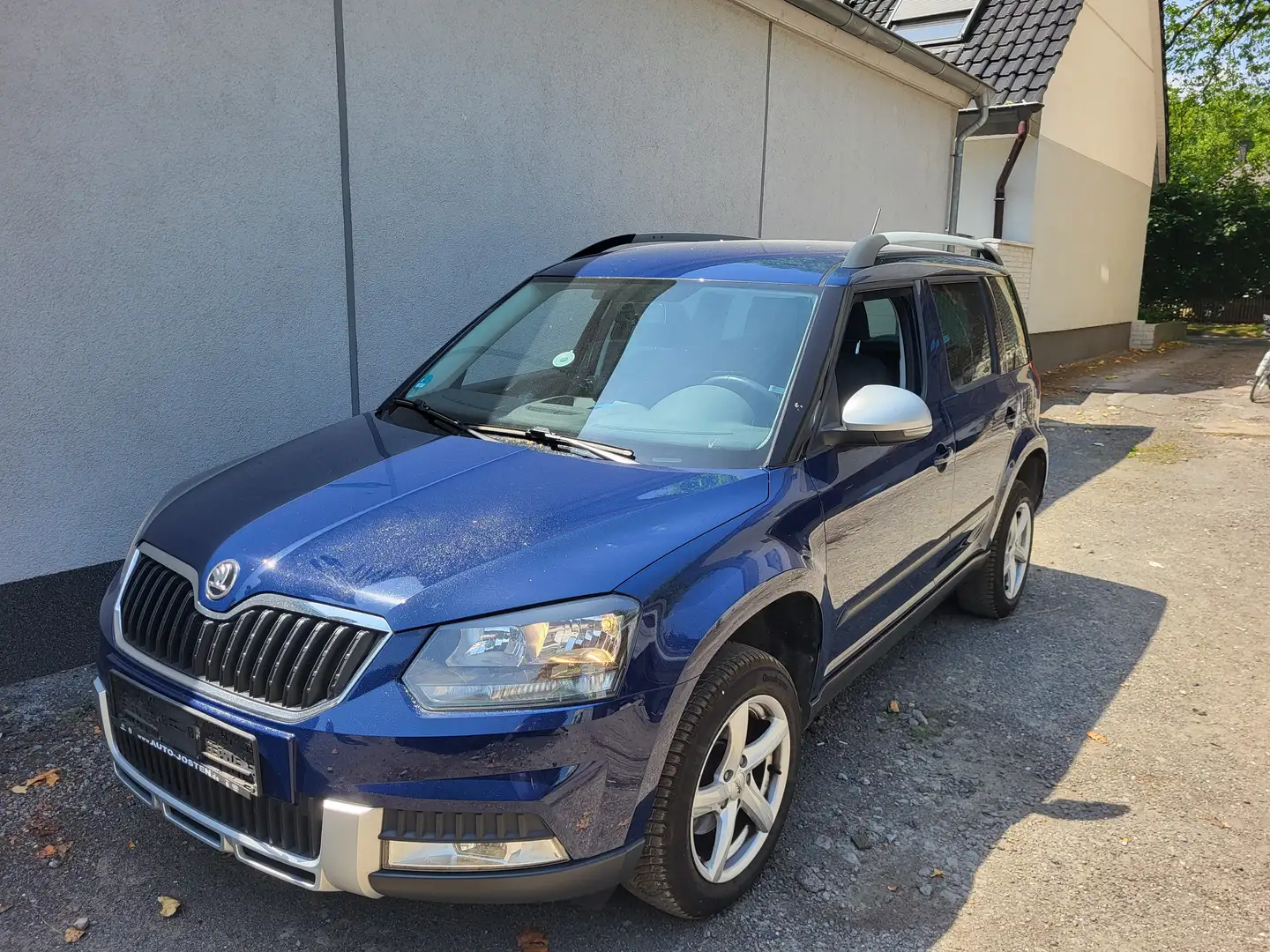 Skoda Yeti Yeti Outdoor 1.2 TSI Adventure Blau - 2