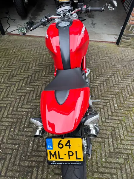 Ducati Monster 937 - foto 5