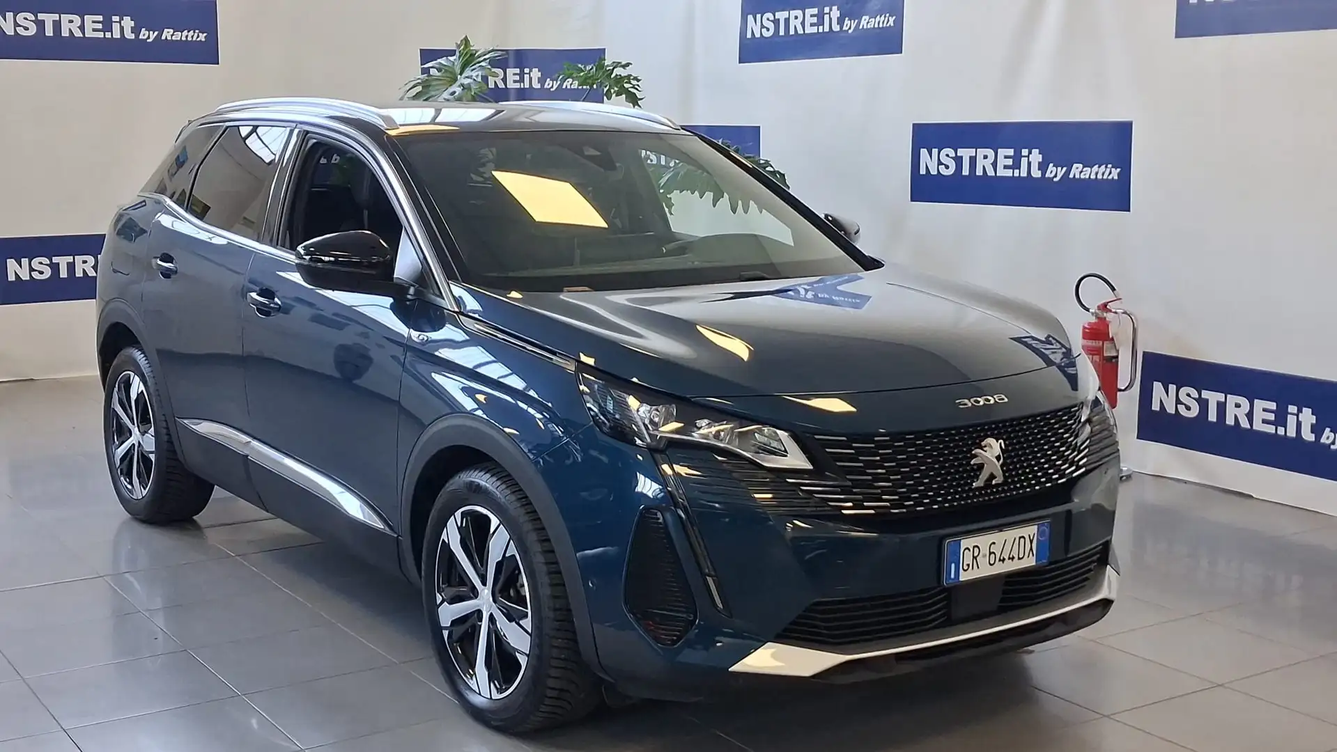 Peugeot 3008 1.5 bluehdi GT Blau - 1
