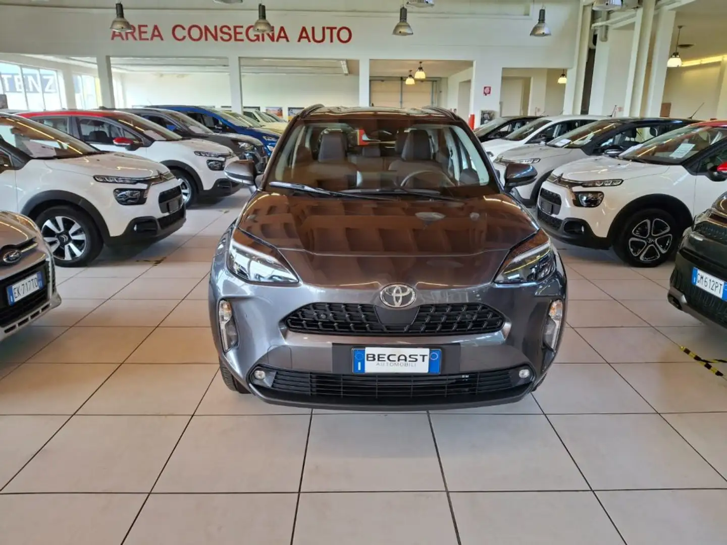 Toyota Yaris Cross 1.5 Hybrid 5p. E-CVT Active - PROMO FINANZIAMENTO Grigio - 2