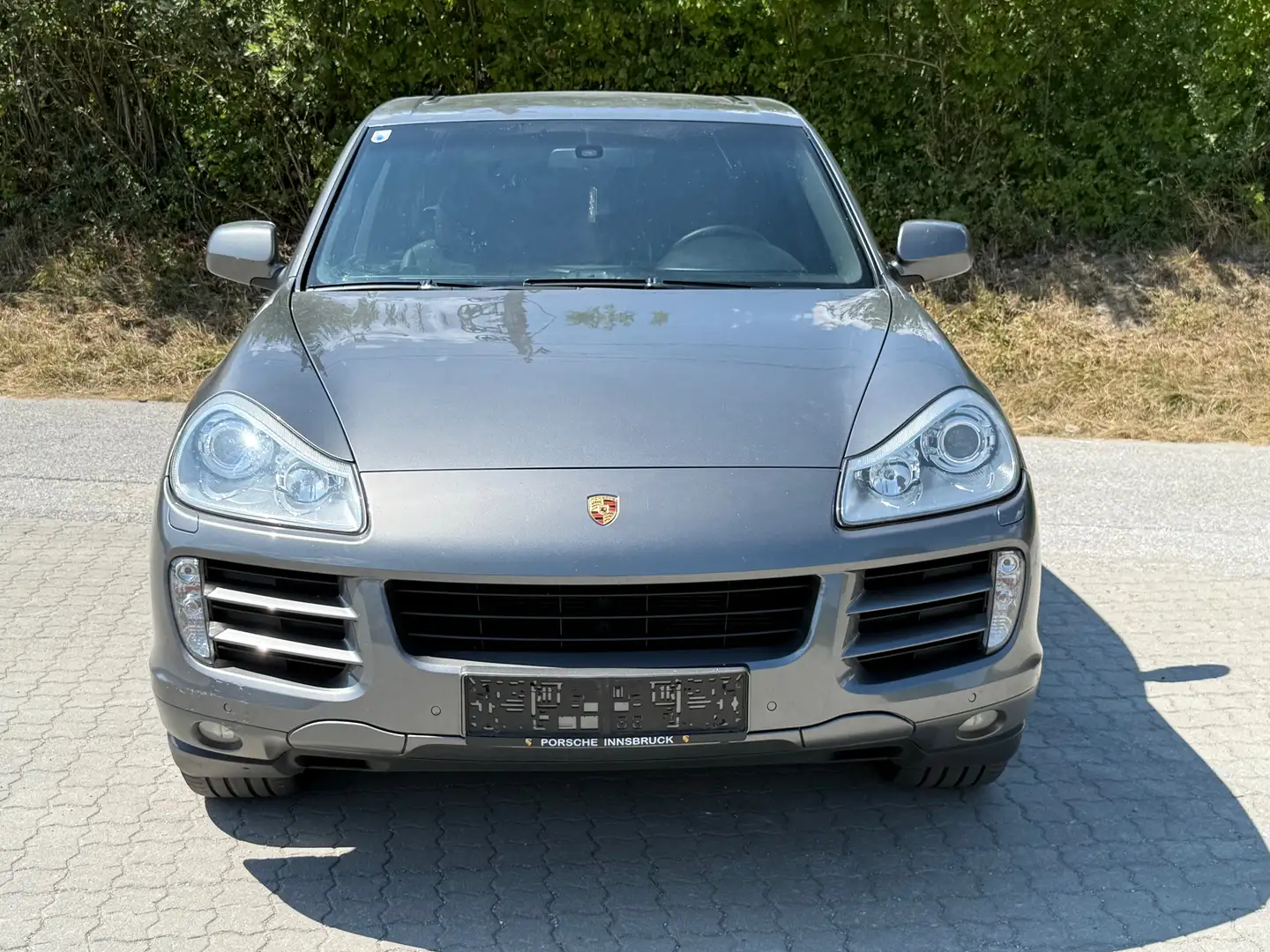 Porsche Cayenne Grau - 2
