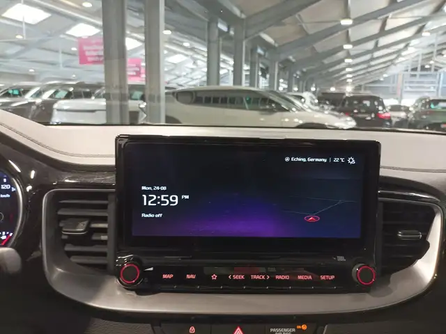 Kia XCeed view 11