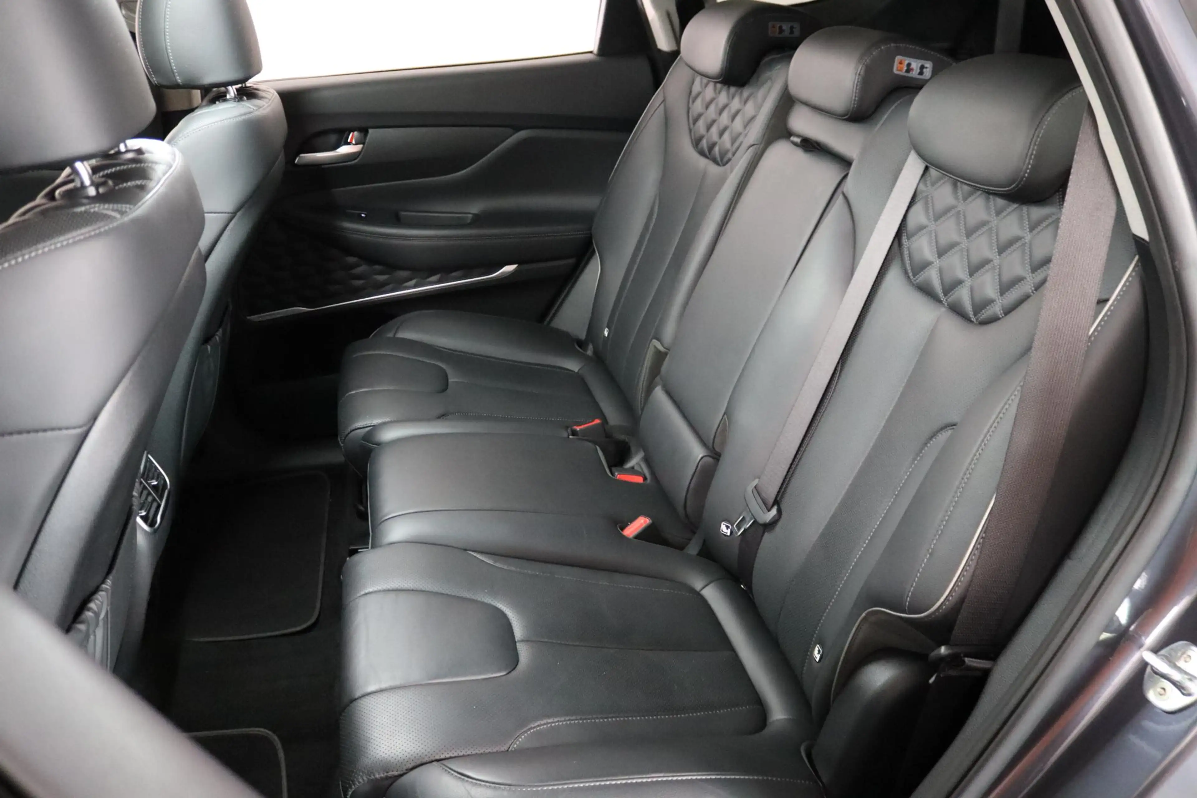 Hyundai SANTA FE 1.6 T-GDI PHEV Comfort Smart 7-Persoons Trekhaak, — photo 5