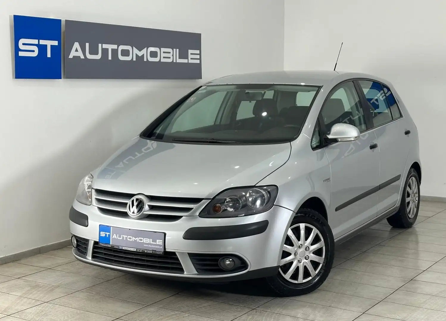 Volkswagen Golf Plus Comfortline Automatik // PICKERL NEU // Grau - 1