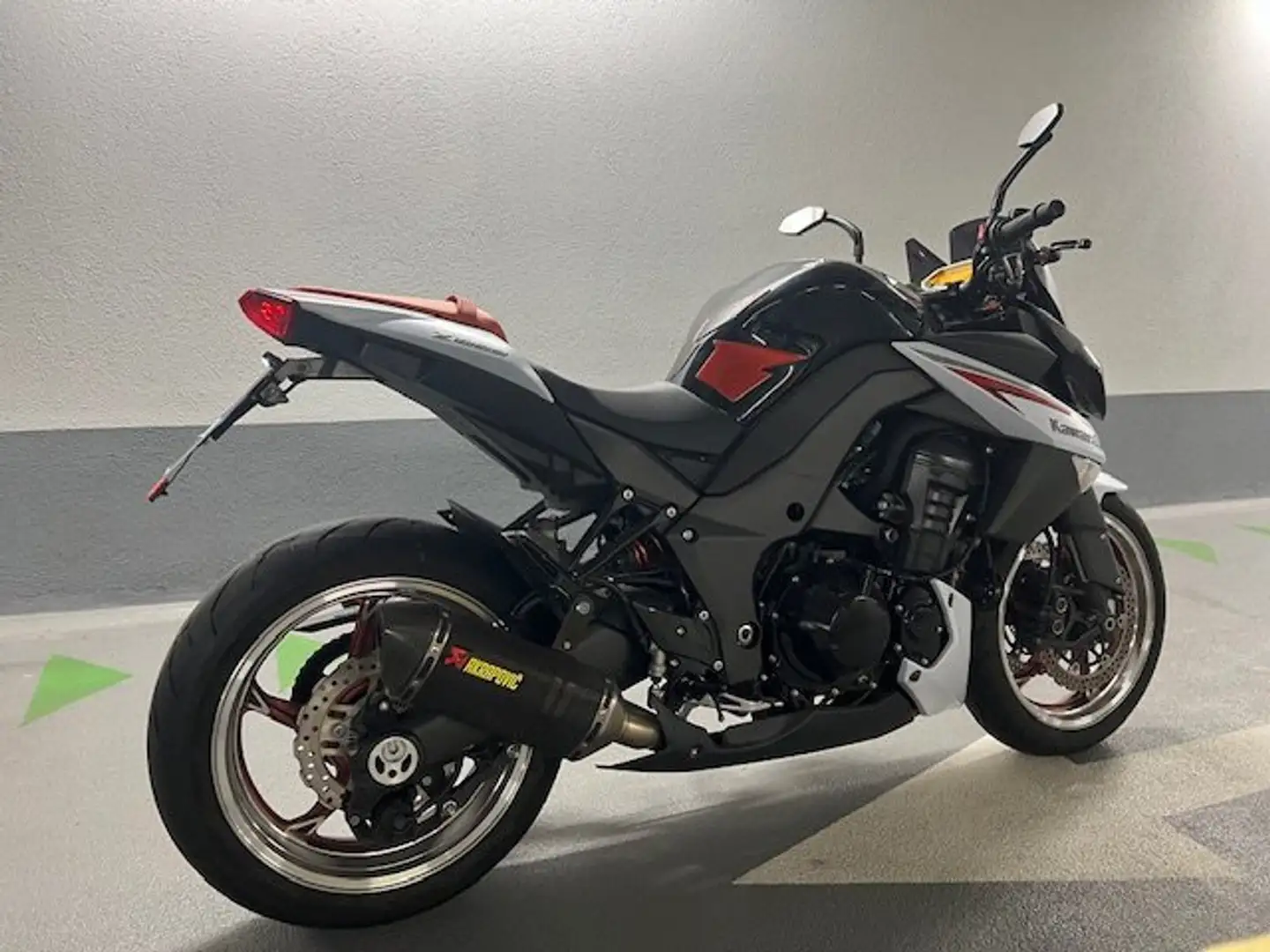 Kawasaki Z 1000 ABS / Akrapovic Sportschalldämpfer Noir - 2