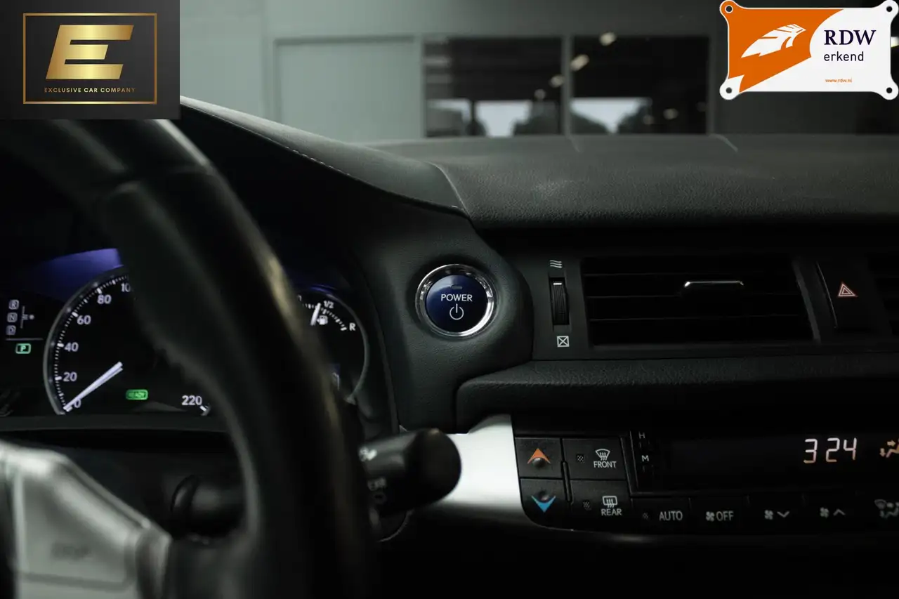 LEXUS CT 200H - 136ch - BUSINESS LINE
