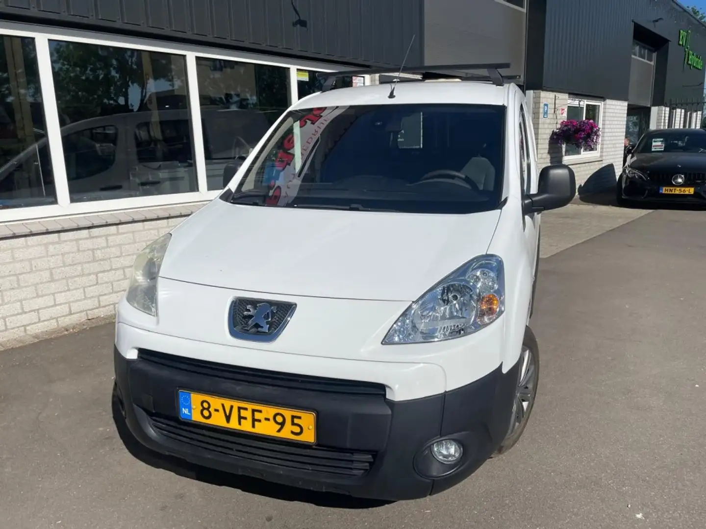 Peugeot Partner 120 1.6-16V L1 XR (Benzine) Wit - 2