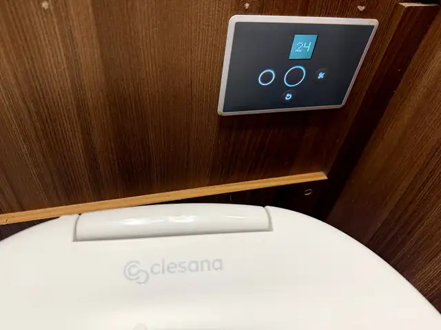 Weinsberg CaraHome 700 DG | 4.0t | 300Ah | Klima | Solar Ansicht 34