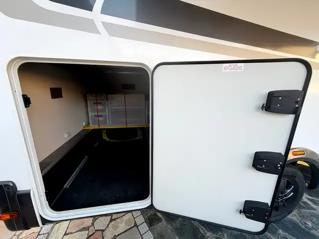 Weinsberg CaraHome 700 DG | 4.0t | 300Ah | Klima | Solar Ansicht 15