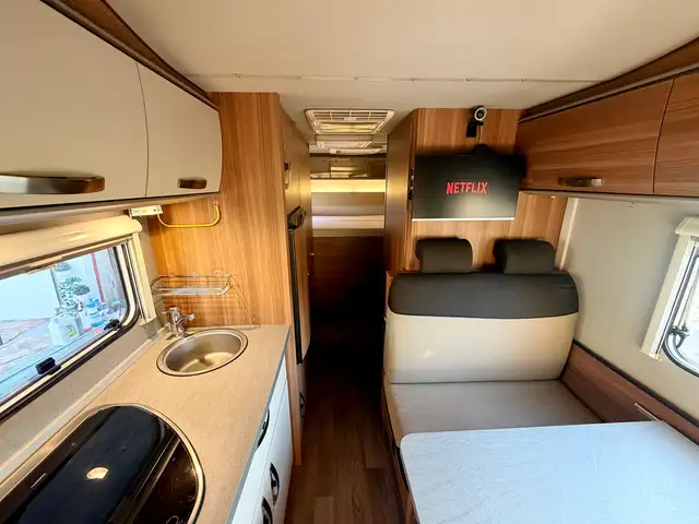 Weinsberg CaraHome 700 DG | 4.0t | 300Ah | Klima | Solar Ansicht 28