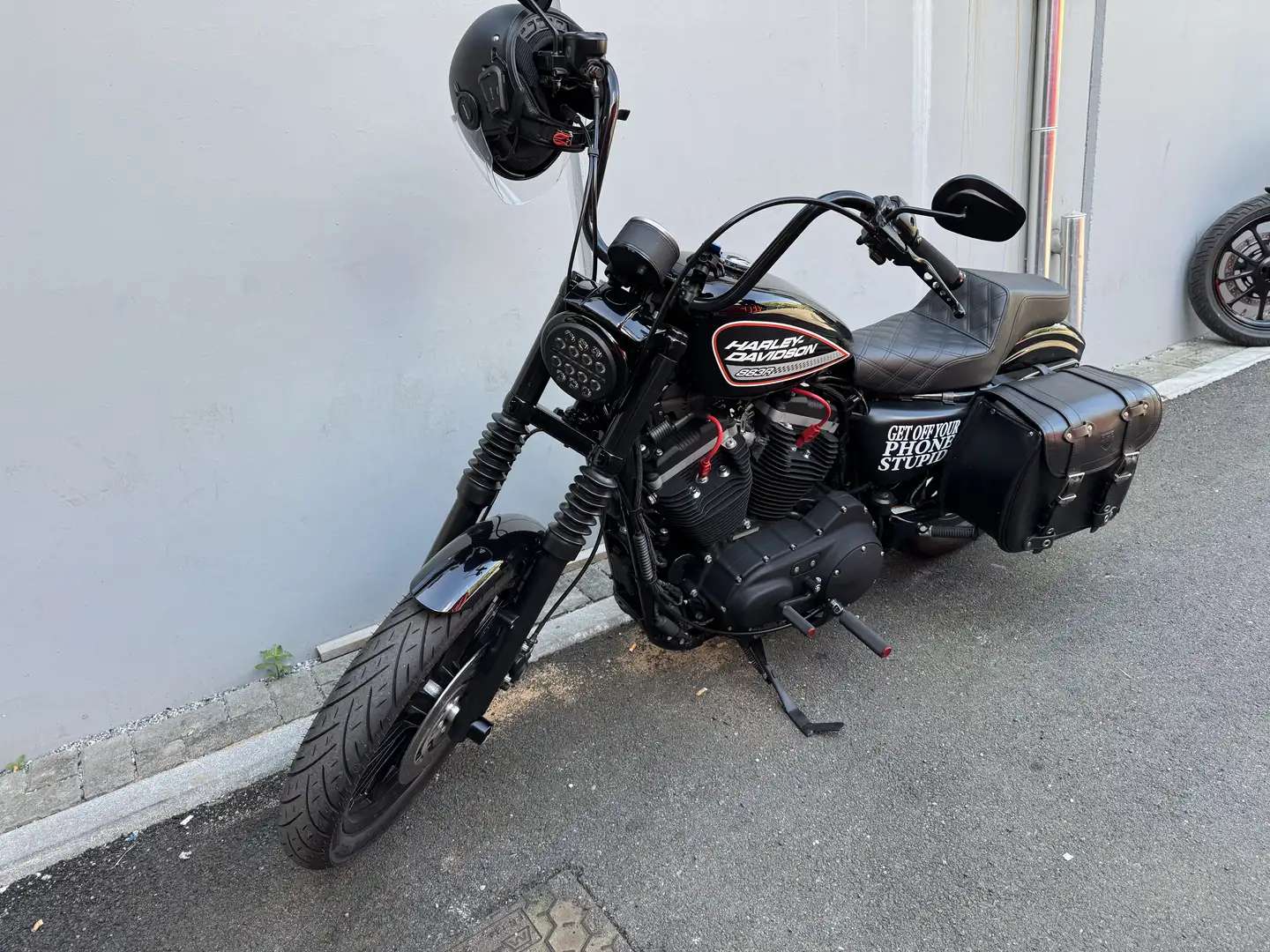 Harley-Davidson Sportster XL 883 883 R Černá - 2