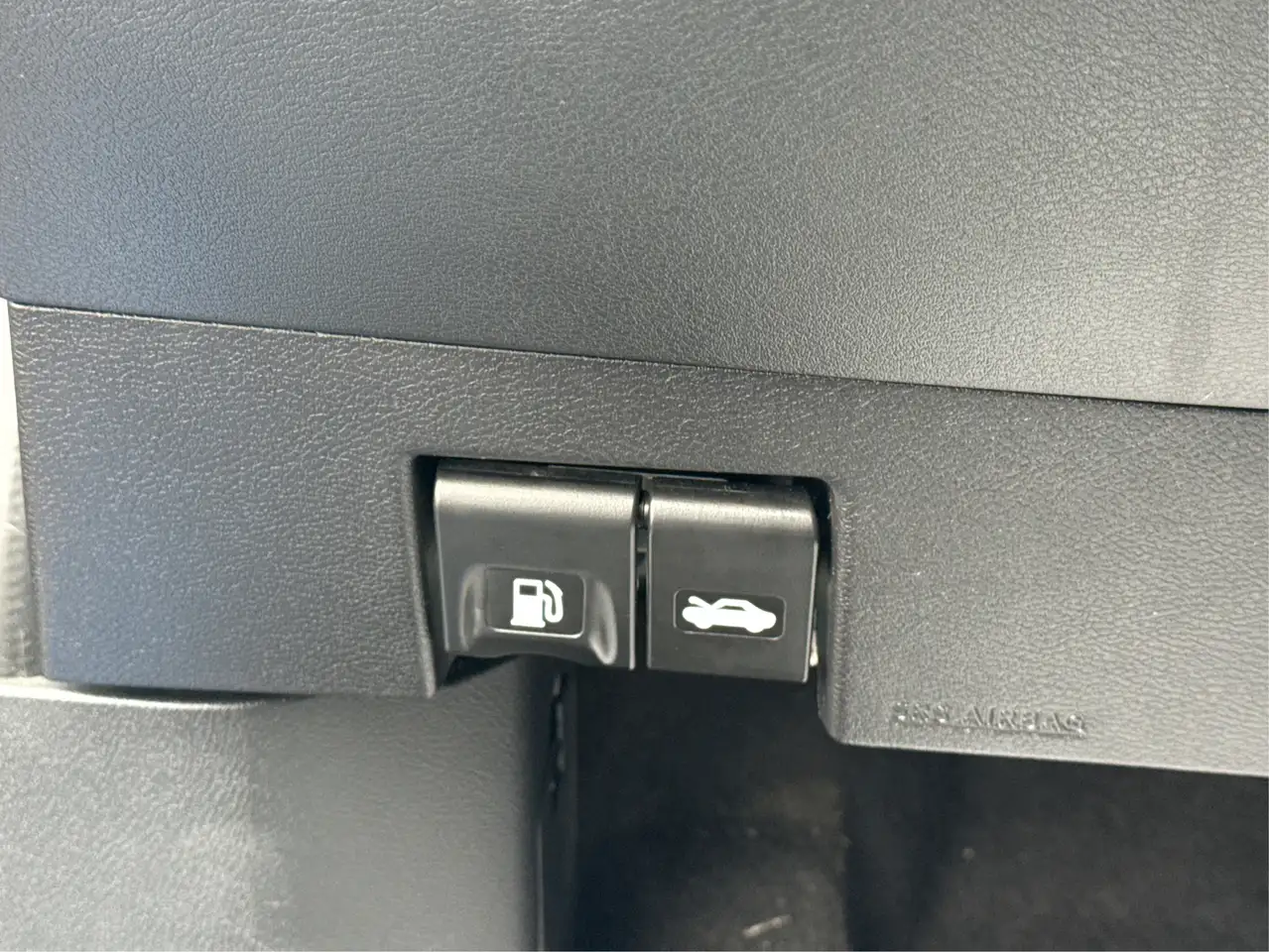 Nissan Versa снимка Nissan Versa