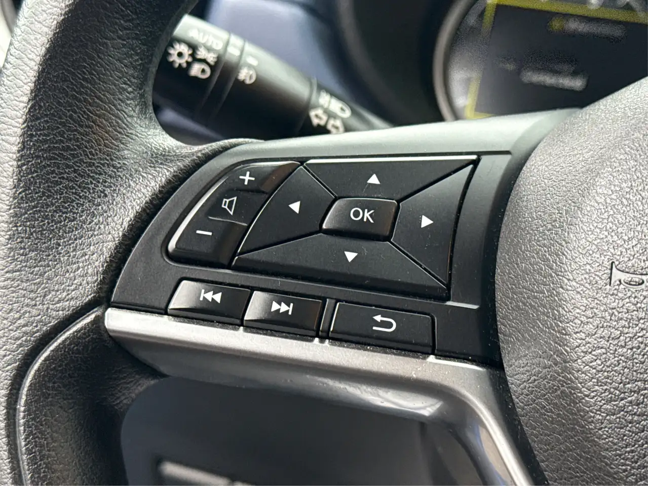 Nissan Versa снимка Nissan Versa