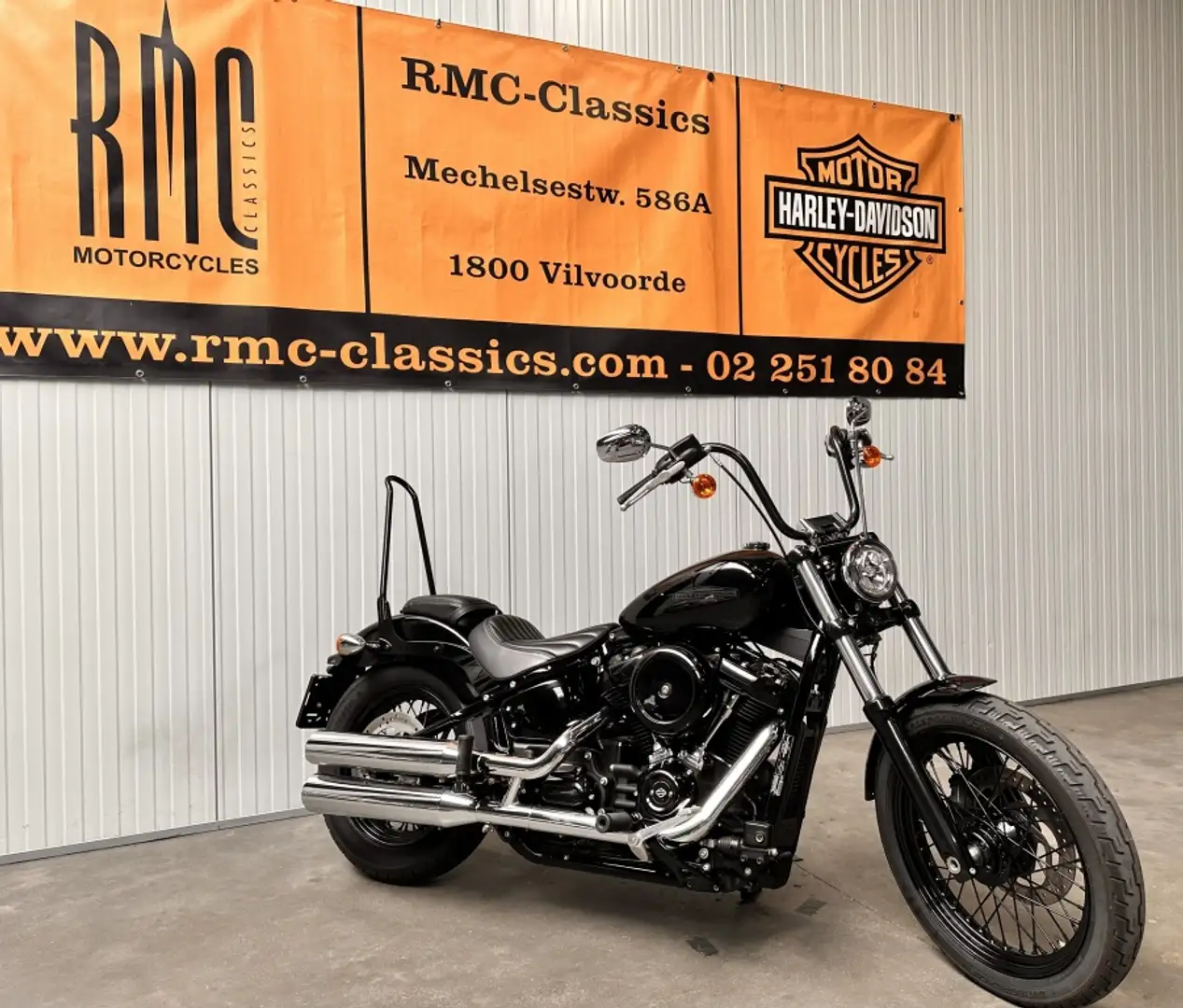 Harley-Davidson Softail Chopper Standard Schwarz - 2