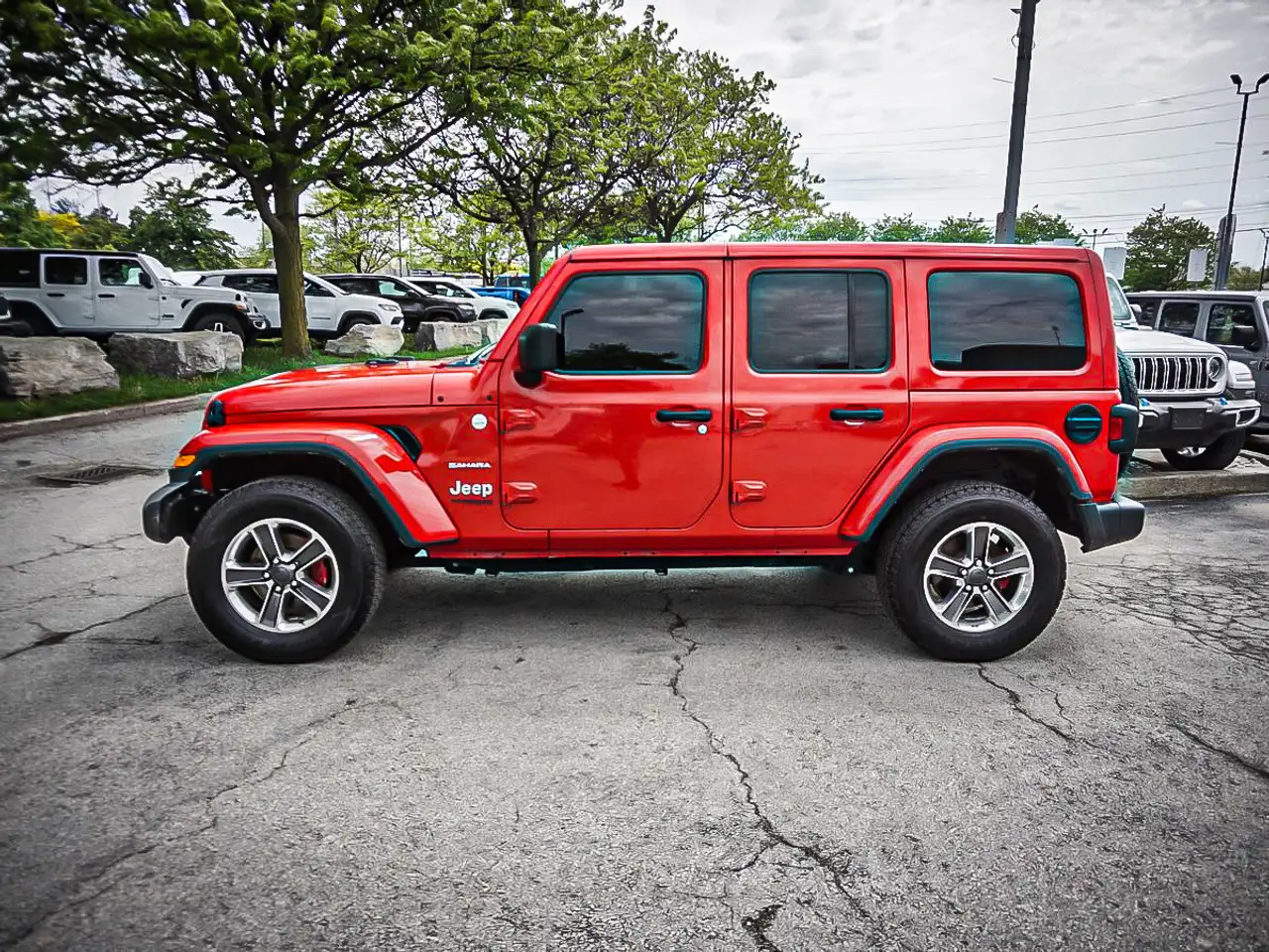 Jeep Wrangler снимка Jeep Wrangler