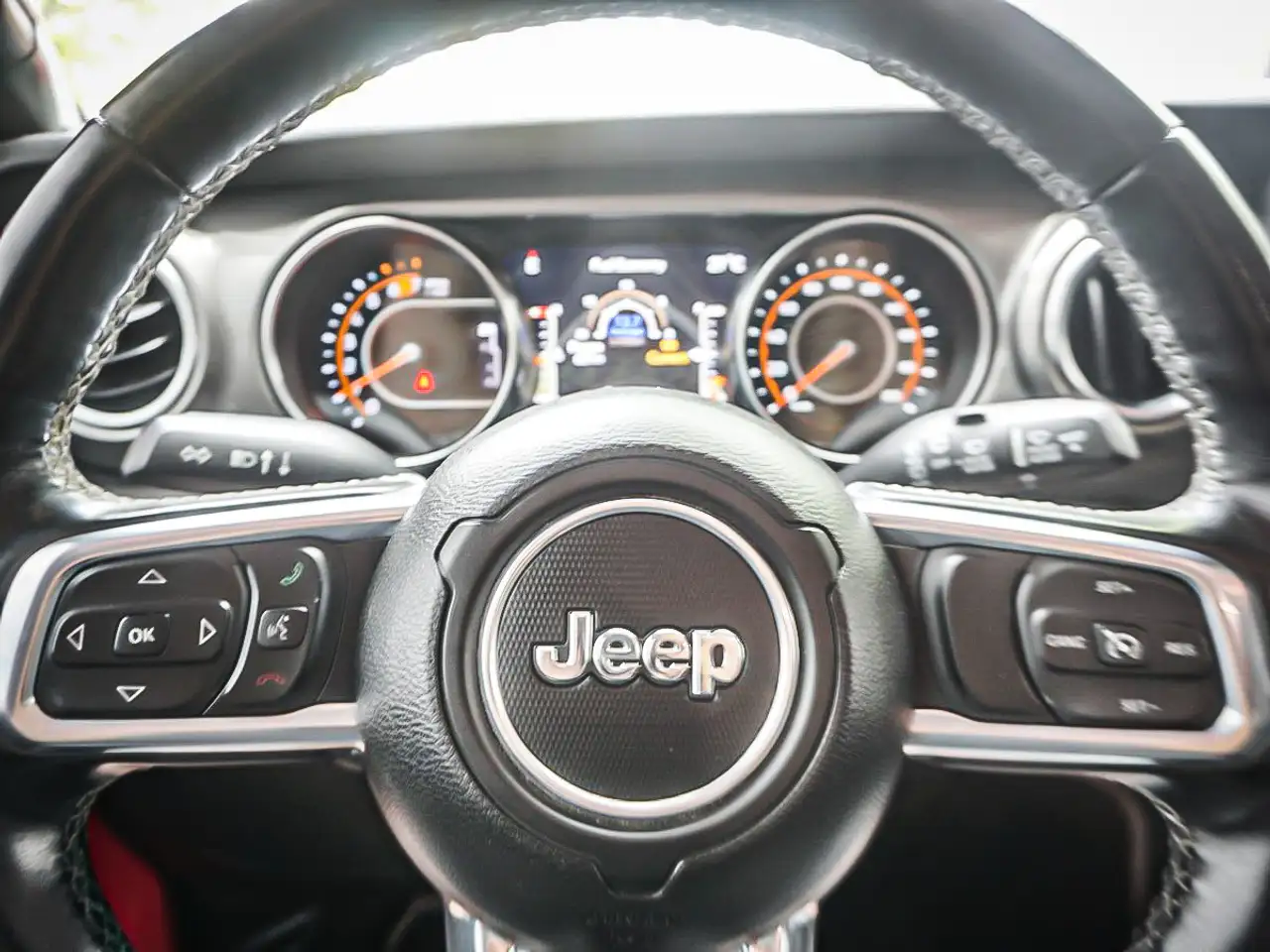 Jeep Wrangler снимка Jeep Wrangler