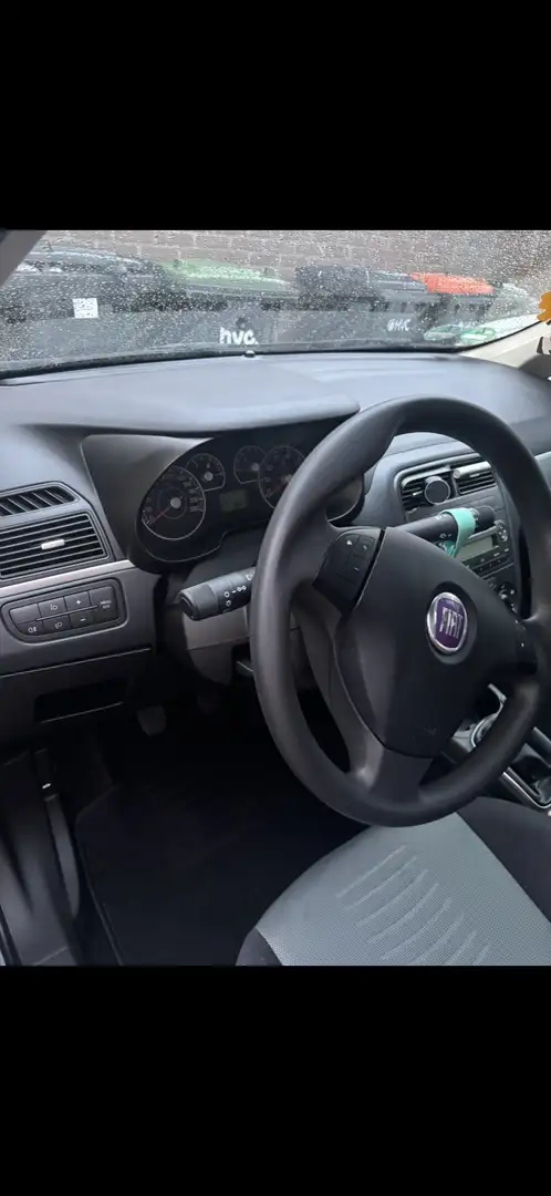 Fiat Punto 1.2 Active Grijs - 2