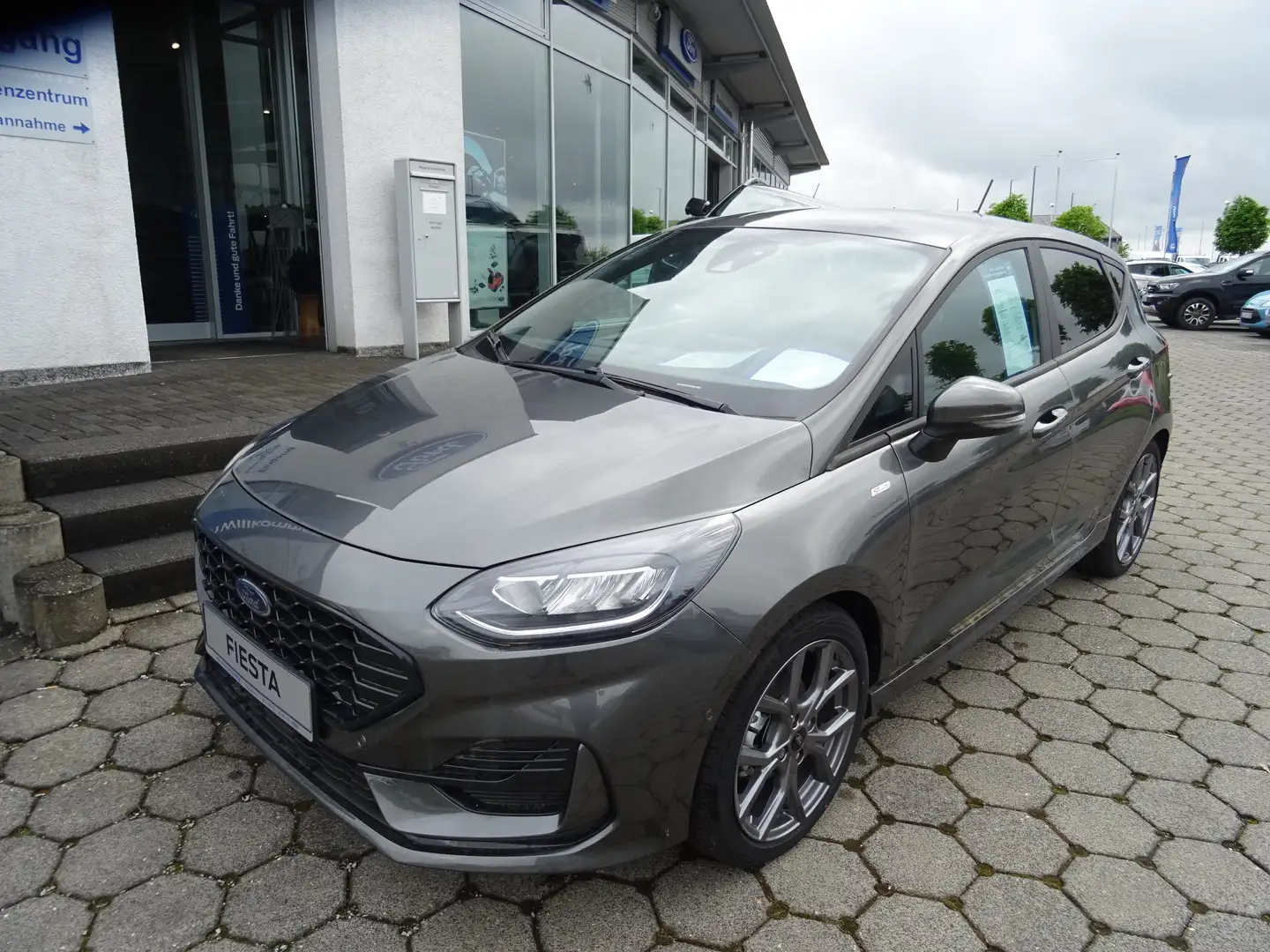 Ford Fiesta 1.0 Ecoboost M-hev ST-Line +Kamera+Navi Gris - 1